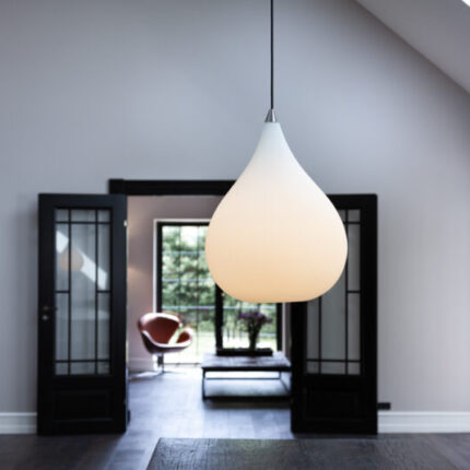 405821 Drops pendant opal O38 LIFESTYLE 2