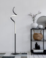 Põrandalamp_Course_Must_LED_11W_LightConcept_R42051132 A 2