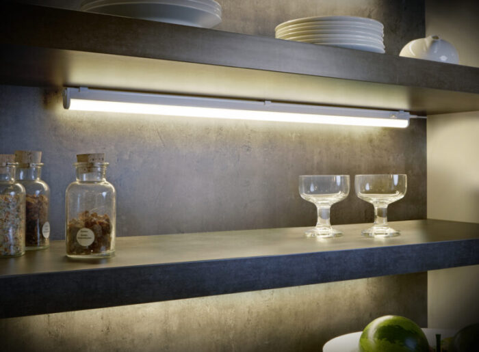 273071801 A, 273071301 A