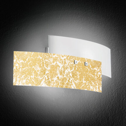 LARA AP oro 1 1300x1300