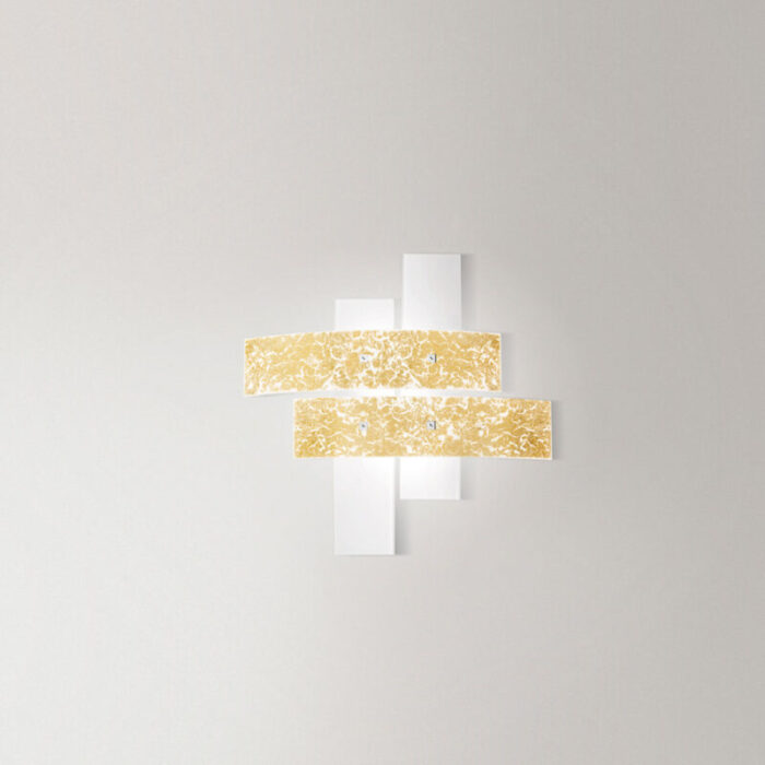 LARA PP oro 1 1300x1300