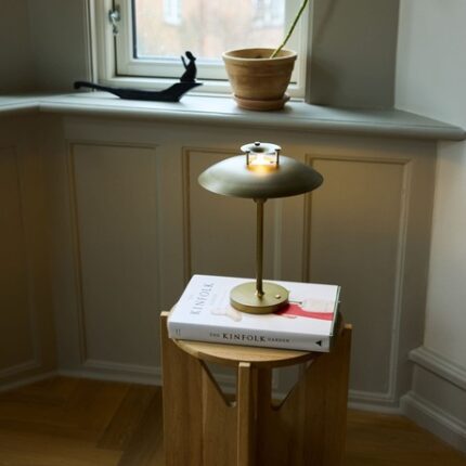 746064 Antique Ambient min